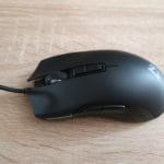AUKEY GM-F1 Gaming Maus von der Seite (schräg)