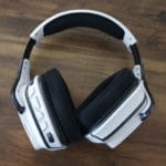 Logitech G933 Artemis Spectrum Headset seitlich