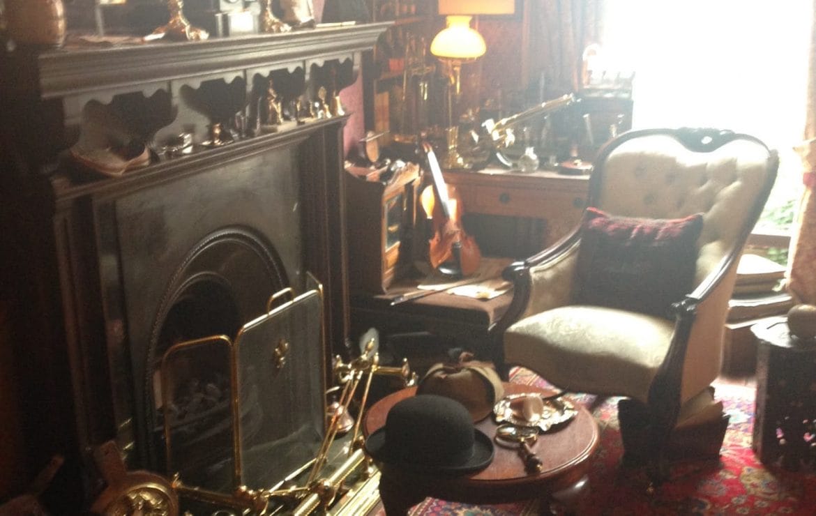 sherlock-holmes-und-dr-watsons-sessel