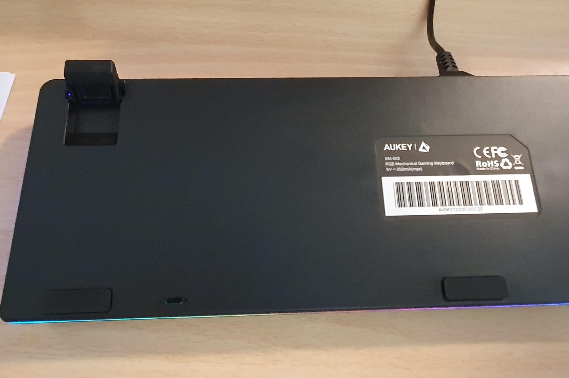 AUKEY KM-G12 von hinten
